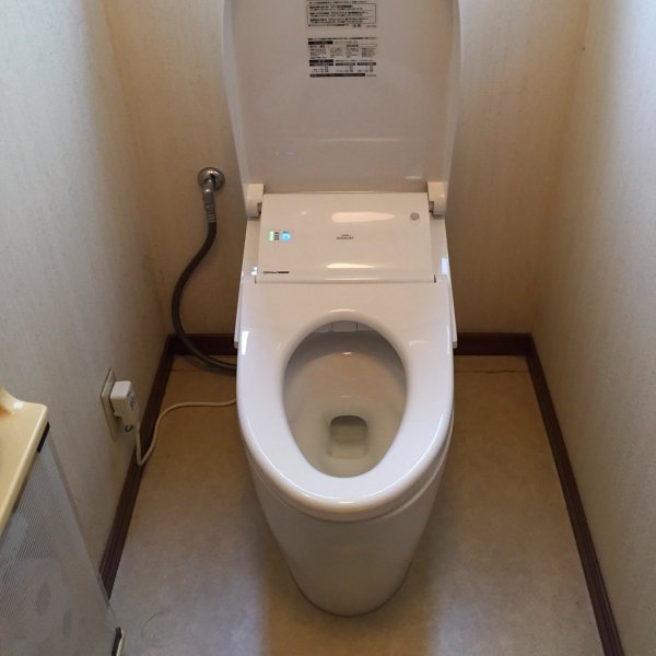 画像2: 最新トイレに交換